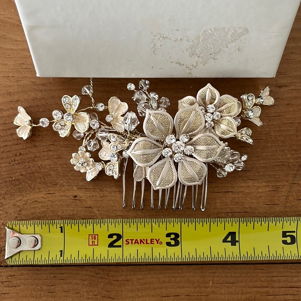 Ansonia bridal veils hair comb